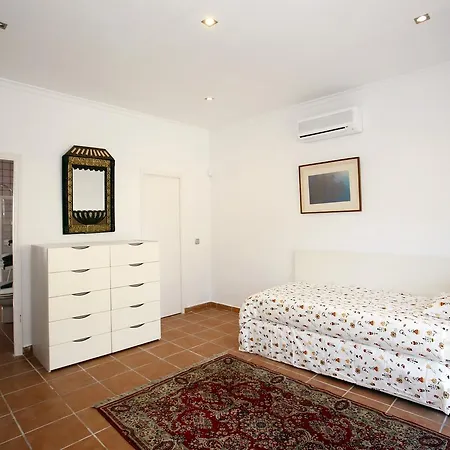 Вилла Prime Holidays Las Rotas